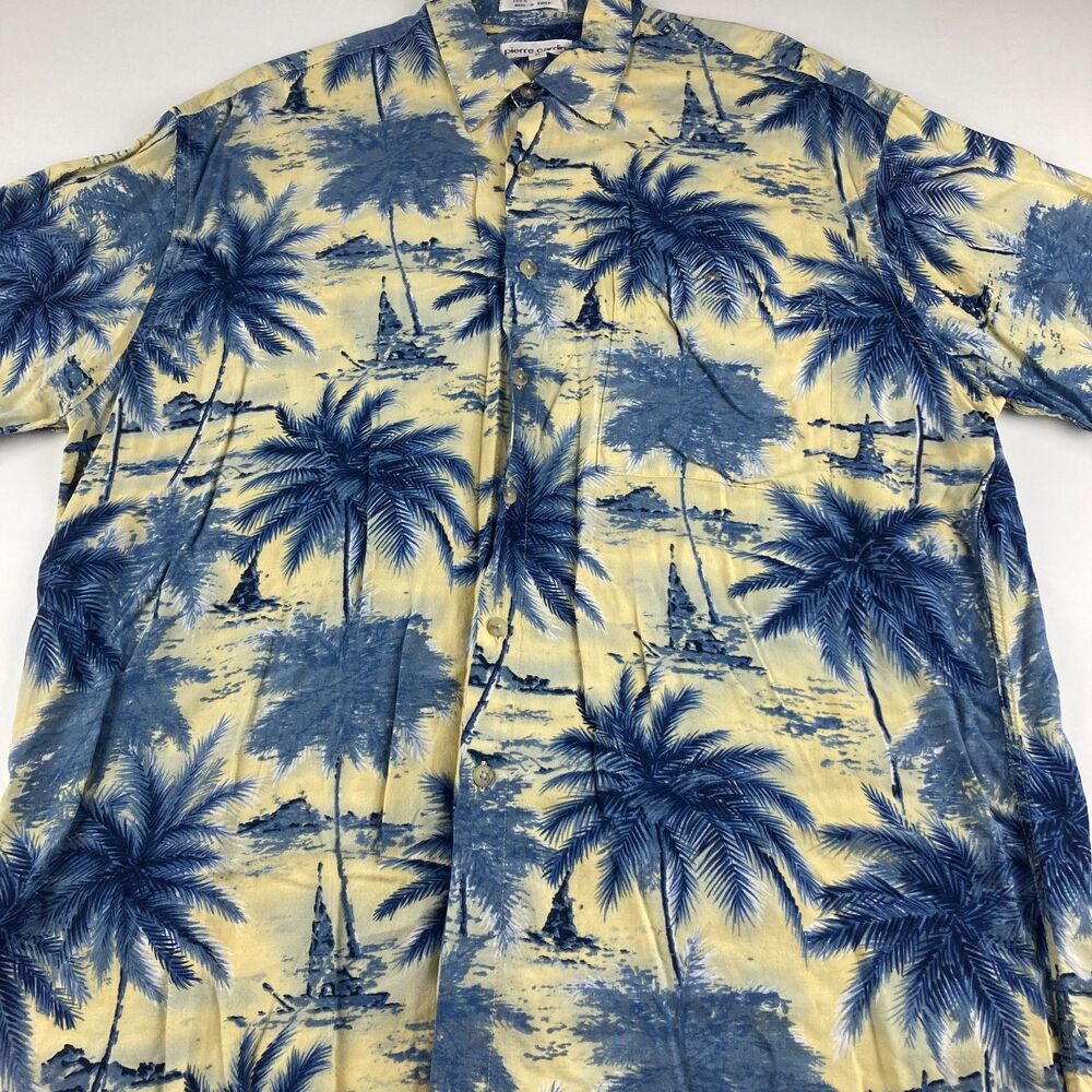Pierre Cardin Men’s L Hawaiian Shirt 100% Rayon Palm Trees Sailboats Tropical